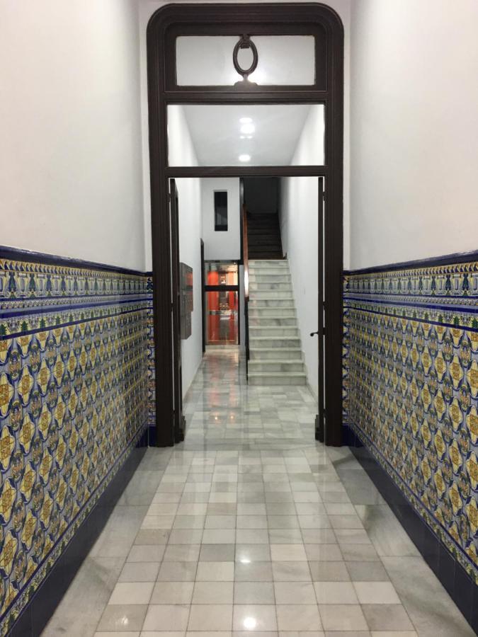 82кв.м. 2 спалень, 2 окремих ванних Квартира в Centro Хіхон Екстер'єр фото